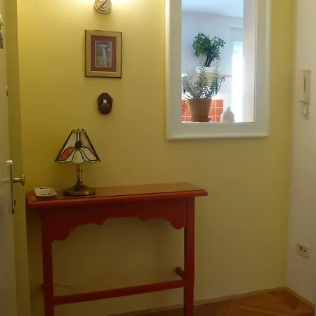 Apartment Bell *